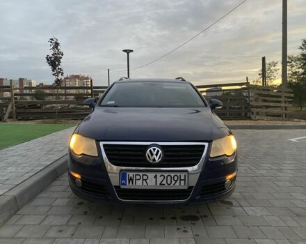 Фольксваген Пассат Вариант 2007 в Вараш (Кузнецовск) на Automoto.ua Синий Фольксваген Пассат Вариант, объемом двигателя 2 л и пробегом 300 тыс. км за 2950 $, фото 1 на Automoto.ua