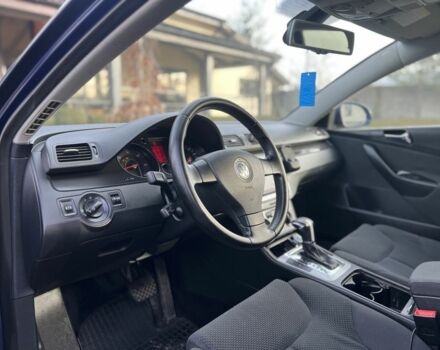 Синій Фольксваген Пассат Варіант, об'ємом двигуна 2 л та пробігом 285 тис. км за 5450 $, фото 12 на Automoto.ua