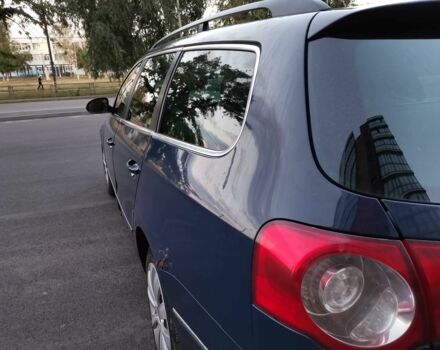 Синий Фольксваген Пассат Вариант, объемом двигателя 2 л и пробегом 244 тыс. км за 4400 $, фото 5 на Automoto.ua