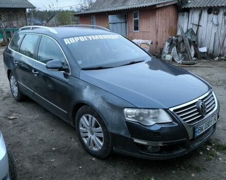 Фольксваген Пассат Вариант 2007 в Березно на Automoto.ua Синий Фольксваген Пассат Вариант, объемом двигателя 2 л и пробегом 300 тыс. км за 3250 $, фото 2 на Automoto.ua