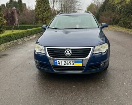 Синій Фольксваген Пассат Варіант, об'ємом двигуна 2 л та пробігом 300 тис. км за 3199 $, фото 1 на Automoto.ua