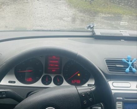 Синий Фольксваген Пассат Вариант, объемом двигателя 2 л и пробегом 530 тыс. км за 3500 $, фото 4 на Automoto.ua