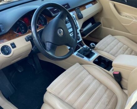 Синий Фольксваген Пассат Вариант, объемом двигателя 1.8 л и пробегом 247 тыс. км за 7700 $, фото 15 на Automoto.ua