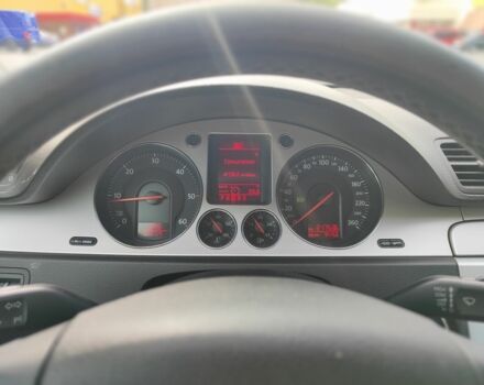 Синій Фольксваген Пассат Варіант, об'ємом двигуна 2 л та пробігом 217 тис. км за 6200 $, фото 6 на Automoto.ua