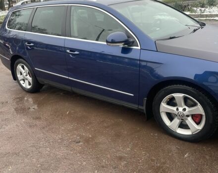 Синий Фольксваген Пассат Вариант, объемом двигателя 2 л и пробегом 260 тыс. км за 7300 $, фото 2 на Automoto.ua