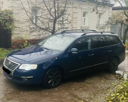 Синий Фольксваген Пассат Вариант, объемом двигателя 2 л и пробегом 530 тыс. км за 3500 $, фото 2 на Automoto.ua
