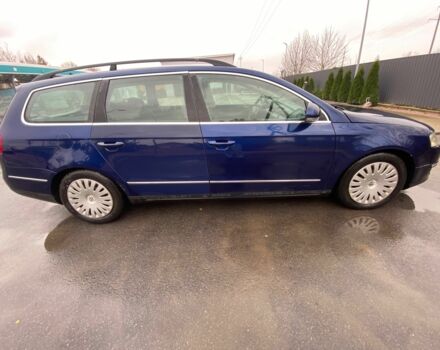 Синій Фольксваген Пассат Варіант, об'ємом двигуна 2 л та пробігом 370 тис. км за 3350 $, фото 4 на Automoto.ua