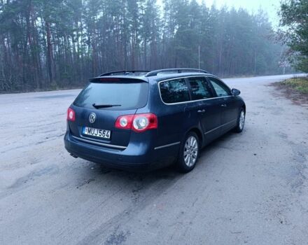 Синий Фольксваген Пассат Вариант, объемом двигателя 2 л и пробегом 241 тыс. км за 2800 $, фото 3 на Automoto.ua