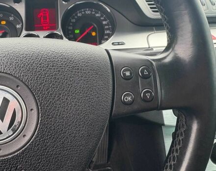 Синій Фольксваген Пассат Варіант, об'ємом двигуна 1.8 л та пробігом 237 тис. км за 6590 $, фото 12 на Automoto.ua