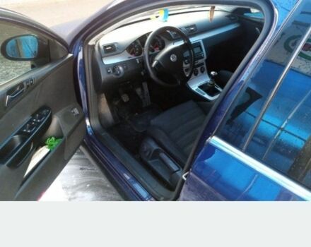 Синій Фольксваген Пассат Варіант, об'ємом двигуна 1.8 л та пробігом 279 тис. км за 5999 $, фото 5 на Automoto.ua