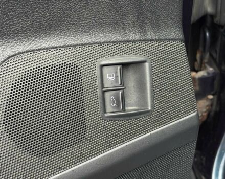 Синій Фольксваген Пассат Варіант, об'ємом двигуна 1.8 л та пробігом 237 тис. км за 6590 $, фото 8 на Automoto.ua