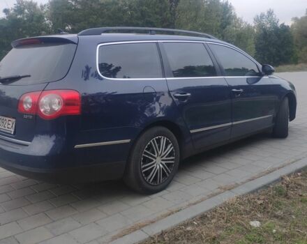 Синій Фольксваген Пассат Варіант, об'ємом двигуна 2 л та пробігом 365 тис. км за 6600 $, фото 1 на Automoto.ua