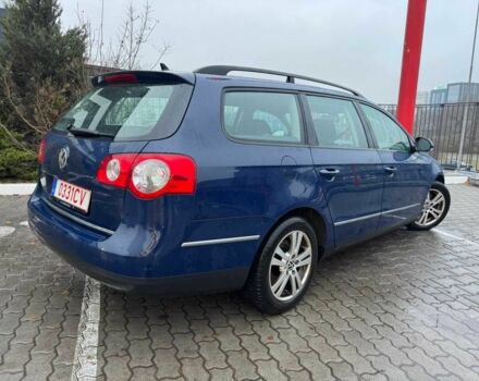 Синий Фольксваген Пассат Вариант, объемом двигателя 2 л и пробегом 307 тыс. км за 4900 $, фото 2 на Automoto.ua