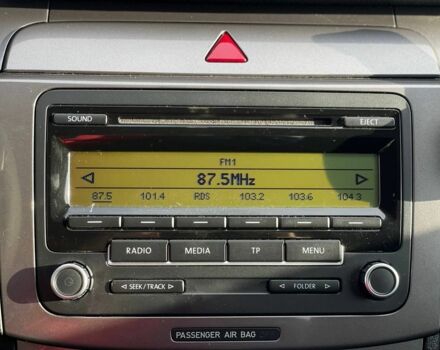 Синий Фольксваген Пассат Вариант, объемом двигателя 1.4 л и пробегом 264 тыс. км за 6400 $, фото 11 на Automoto.ua