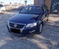 Синій Фольксваген Пассат Варіант, об'ємом двигуна 2 л та пробігом 316 тис. км за 3438 $, фото 1 на Automoto.ua
