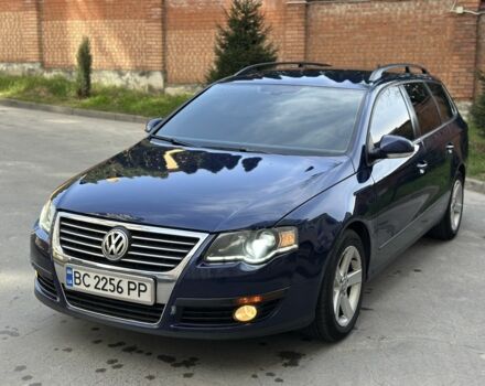 Синий Фольксваген Пассат Вариант, объемом двигателя 2 л и пробегом 350 тыс. км за 5900 $, фото 2 на Automoto.ua