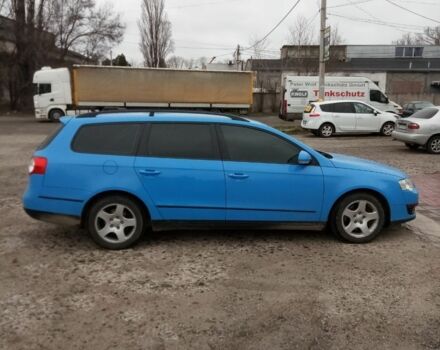 Синий Фольксваген Пассат Вариант, объемом двигателя 2 л и пробегом 395 тыс. км за 6200 $, фото 2 на Automoto.ua