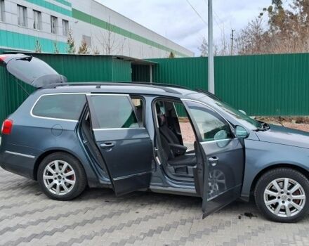 Фольксваген Пассат Вариант 2010 в Киеве на Automoto.ua Синий Фольксваген Пассат Вариант, объемом двигателя 2 л и пробегом 367 тыс. км за 5359 $, фото 2 на Automoto.ua