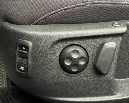 Синій Фольксваген Пассат Варіант, об'ємом двигуна 2 л та пробігом 261 тис. км за 10700 $, фото 15 на Automoto.ua