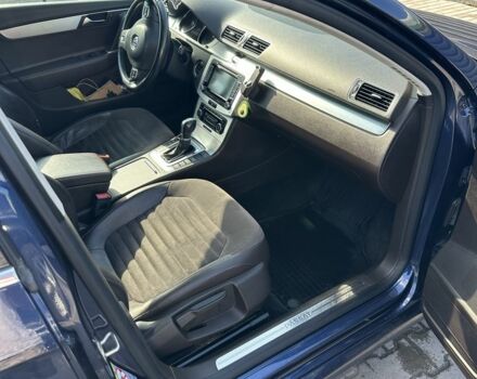 Фольксваген Пассат Вариант 2011 в Киеве на Automoto.ua Синий Фольксваген Пассат Вариант, объемом двигателя 2 л и пробегом 353 тыс. км за 10000 $, фото 3 на Automoto.ua