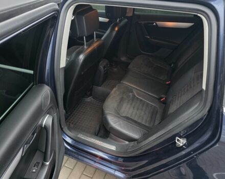 Синій Фольксваген Пассат Варіант, об'ємом двигуна 2 л та пробігом 295 тис. км за 8900 $, фото 4 на Automoto.ua