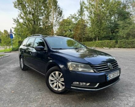 Синій Фольксваген Пассат Варіант, об'ємом двигуна 2 л та пробігом 295 тис. км за 8700 $, фото 1 на Automoto.ua