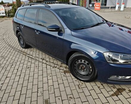 Синий Фольксваген Пассат Вариант, объемом двигателя 1.6 л и пробегом 324 тыс. км за 7500 $, фото 2 на Automoto.ua