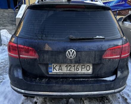 Синій Фольксваген Пассат Варіант, об'ємом двигуна 2 л та пробігом 310 тис. км за 10239 $, фото 2 на Automoto.ua