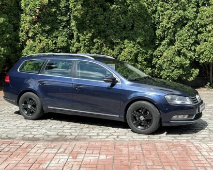 Синій Фольксваген Пассат Варіант, об'ємом двигуна 1.6 л та пробігом 284 тис. км за 9600 $, фото 2 на Automoto.ua