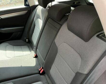 Синій Фольксваген Пассат Варіант, об'ємом двигуна 1.6 л та пробігом 284 тис. км за 9600 $, фото 18 на Automoto.ua