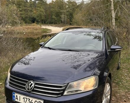 Синий Фольксваген Пассат Вариант, объемом двигателя 2 л и пробегом 435 тыс. км за 10000 $, фото 1 на Automoto.ua