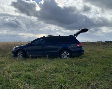 Синій Фольксваген Пассат Варіант, об'ємом двигуна 2 л та пробігом 320 тис. км за 10200 $, фото 3 на Automoto.ua