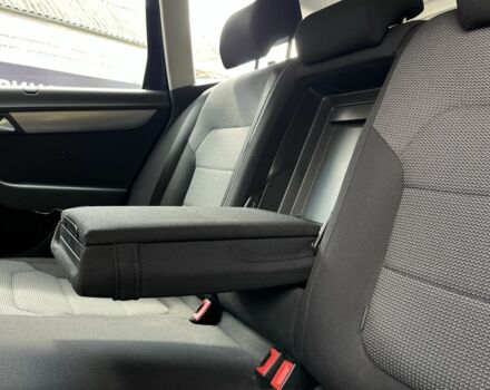 Синій Фольксваген Пассат Варіант, об'ємом двигуна 1.6 л та пробігом 284 тис. км за 9600 $, фото 19 на Automoto.ua