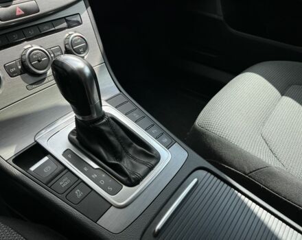 Синій Фольксваген Пассат Варіант, об'ємом двигуна 1.6 л та пробігом 284 тис. км за 9600 $, фото 15 на Automoto.ua