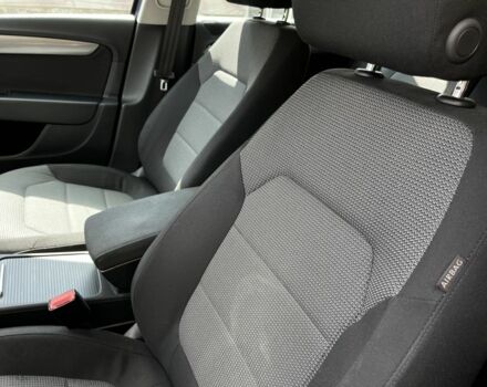 Синій Фольксваген Пассат Варіант, об'ємом двигуна 1.6 л та пробігом 284 тис. км за 9600 $, фото 11 на Automoto.ua