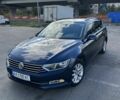 Синій Фольксваген Пассат Варіант, об'ємом двигуна 2 л та пробігом 269 тис. км за 11945 $, фото 1 на Automoto.ua