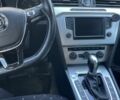 Синій Фольксваген Пассат Варіант, об'ємом двигуна 2 л та пробігом 269 тис. км за 11945 $, фото 17 на Automoto.ua