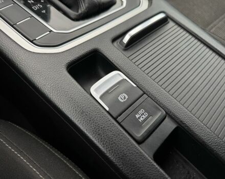 Синий Фольксваген Пассат Вариант, объемом двигателя 2 л и пробегом 251 тыс. км за 11500 $, фото 12 на Automoto.ua