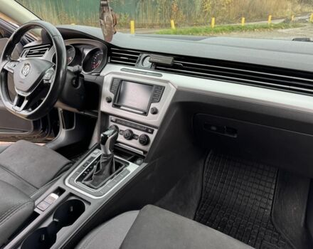 Синій Фольксваген Пассат Варіант, об'ємом двигуна 2 л та пробігом 318 тис. км за 13700 $, фото 2 на Automoto.ua