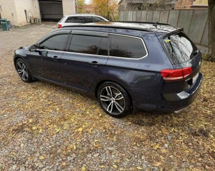 Синій Фольксваген Пассат Варіант, об'ємом двигуна 2 л та пробігом 318 тис. км за 13700 $, фото 6 на Automoto.ua