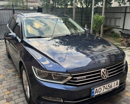 Фольксваген Пассат Вариант 2017 в Мукачеве на Automoto.ua Синий Фольксваген Пассат Вариант, объемом двигателя 2 л и пробегом 256 тыс. км за 14500 $, фото 2 на Automoto.ua