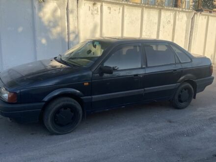 Фольксваген Пассат Вариант 1992 в Сквира на Automoto.ua Синий Фольксваген Пассат Вариант, объемом двигателя 1.8 л и пробегом 480 тыс. км за 1600 $, фото 1 на Automoto.ua