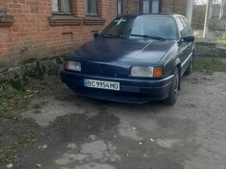 Фольксваген Пассат Варіант 1992 у Старокостянтинів на Automoto.ua Синій Фольксваген Пассат Варіант, об'ємом двигуна 1.8 л та пробігом 342 тис. км за 1500 $, фото 1 на Automoto.ua