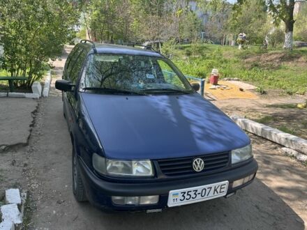 Фольксваген Пассат Вариант 1994 в Харькове на Automoto.ua Синий Фольксваген Пассат Вариант, объемом двигателя 0 л и пробегом 3 тыс. км за 1930 $, фото 1 на Automoto.ua
