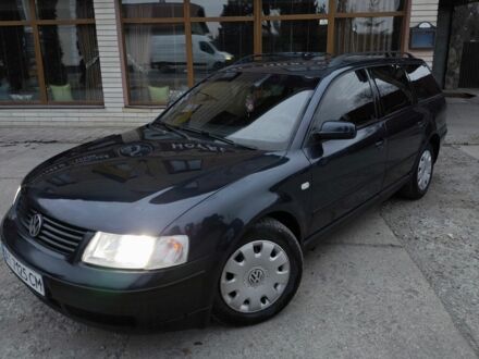 Синий Фольксваген Пассат Вариант, объемом двигателя 1.9 л и пробегом 317 тыс. км за 3499 $, фото 1 на Automoto.ua