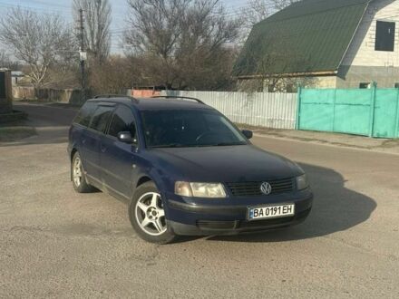 Фольксваген Пассат Варіант 1998 у Обухове на Automoto.ua Синій Фольксваген Пассат Варіант, об'ємом двигуна 1.6 л та пробігом 347 тис. км за 2200 $, фото 1 на Automoto.ua