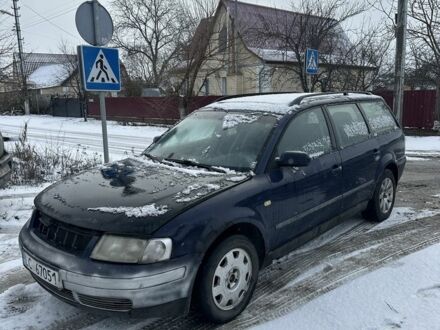 Синий Фольксваген Пассат Вариант, объемом двигателя 1.9 л и пробегом 405 тыс. км за 1300 $, фото 1 на Automoto.ua