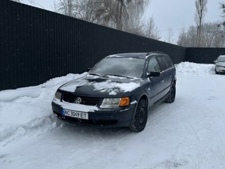 Синий Фольксваген Пассат Вариант, объемом двигателя 1.9 л и пробегом 300 тыс. км за 2500 $, фото 1 на Automoto.ua