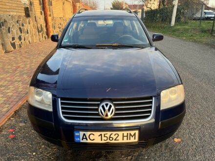 Синий Фольксваген Пассат Вариант, объемом двигателя 1.6 л и пробегом 268 тыс. км за 3600 $, фото 1 на Automoto.ua