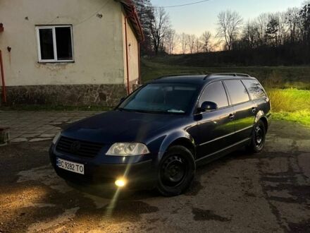 Синий Фольксваген Пассат Вариант, объемом двигателя 1.9 л и пробегом 349 тыс. км за 4500 $, фото 1 на Automoto.ua